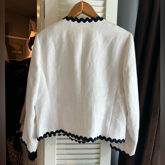 J. Crew White Lady Linen Jacket with Black Rick Rack Scallop Trim - Picture 10 of 10